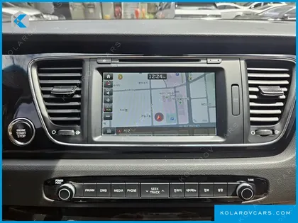 KIA CARNIVAL GASOLINE 9-SEATER HI-LIMOUSINE