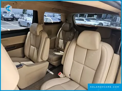 KIA CARNIVAL GASOLINE 9-SEATER HI-LIMOUSINE