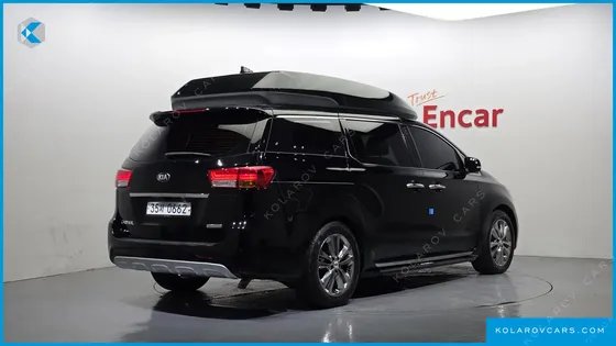 KIA CARNIVAL 9-SEATER HI-LIMOUSINE