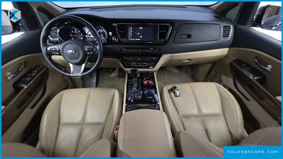 KIA CARNIVAL 9-SEATER HI-LIMOUSINE