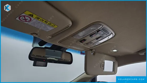KIA CARNIVAL 7-SEATER LIMOUSINE