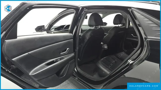 HYUNDAI ELANTRA (AVANTE) 1.6 LPI (RENTAL CAR)