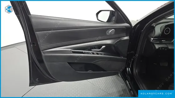 HYUNDAI ELANTRA (AVANTE) 1.6 LPI (RENTAL CAR)