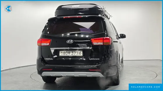 KIA CARNIVAL GASOLINE 7-SEATER LIMOUSINE