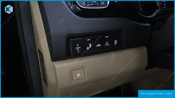 KIA CARNIVAL GASOLINE 7-SEATER LIMOUSINE
