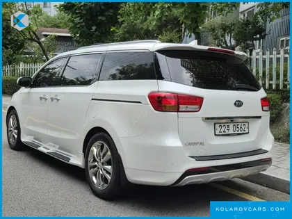 KIA CARNIVAL 9-SEATER PRESTIGE