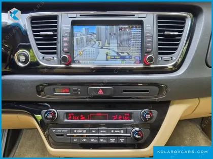 KIA CARNIVAL 9-SEATER PRESTIGE