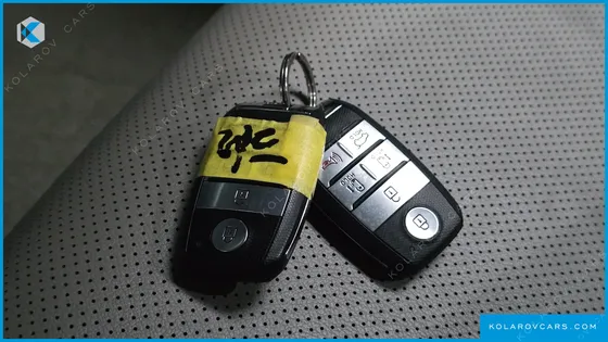 KIA CARNIVAL 9-SEATER PRESTIGE