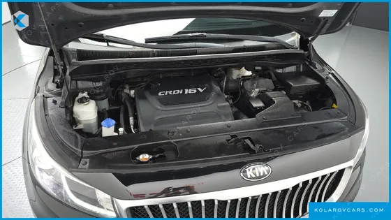 KIA CARNIVAL 9-SEATER NOBLESSE