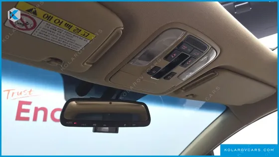 KIA CARNIVAL 9-SEATER NOBLESSE