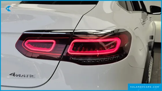 MERCEDES GLC-CLASS GCL300 4MATIC COUPE