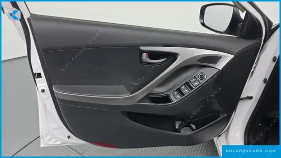 HYUNDAI ELANTRA (AVANTE) M16 GDI DELUXE