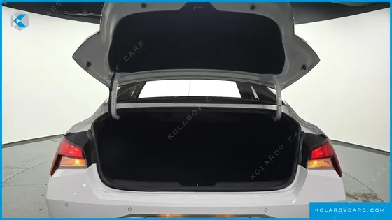 HYUNDAI ELANTRA (AVANTE) 1.6