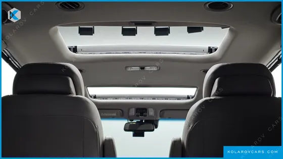 KIA CARNIVAL 7-SEATER LIMOUSINE