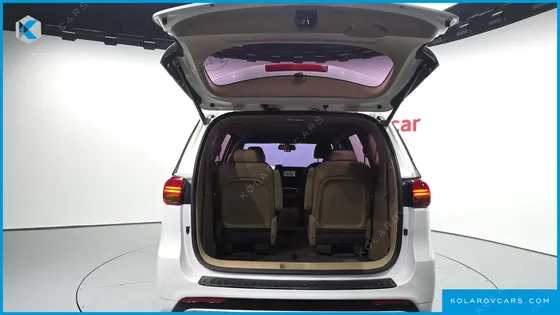 KIA CARNIVAL 9-SEATER PRESTIGE