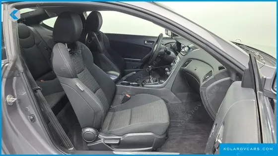 HYUNDAI GENESIS 200 TURBO D