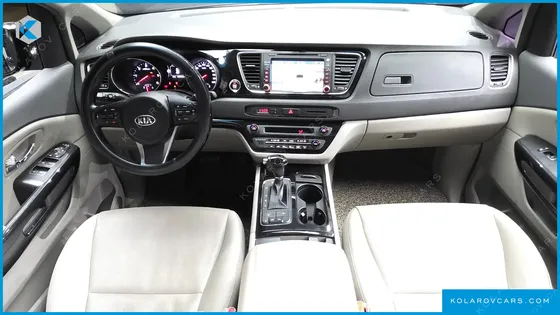 KIA CARNIVAL 9-SEATER PRESTIGE