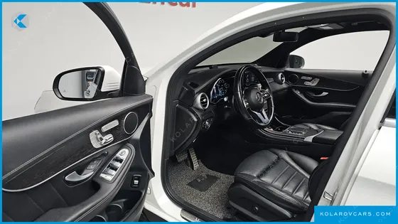 MERCEDES GLC-CLASS GCL300 4MATIC COUPE