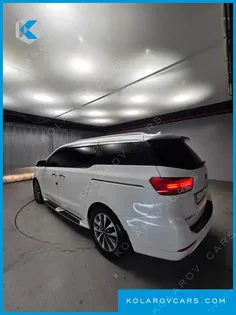 KIA CARNIVAL 11-SEATER PRESTIGE