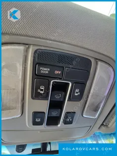 KIA CARNIVAL 11-SEATER PRESTIGE