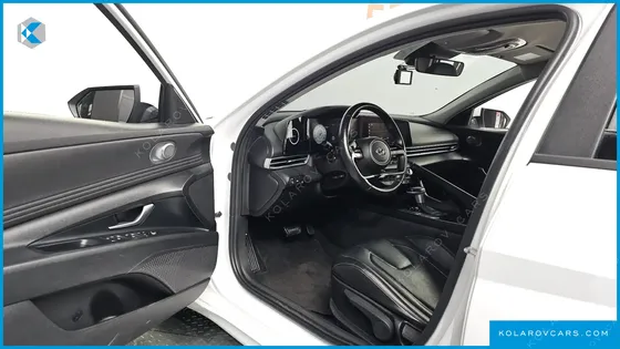 HYUNDAI ELANTRA (AVANTE) 1.6 LPI (RENTAL CAR)