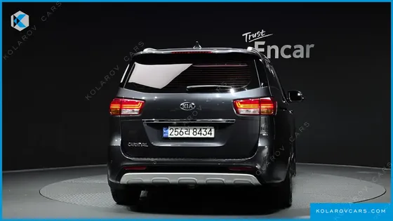 KIA CARNIVAL 9-SEATER PRESTIGE