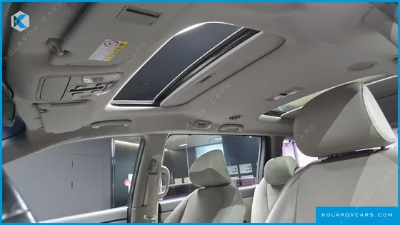 KIA CARNIVAL 9-SEATER PRESTIGE