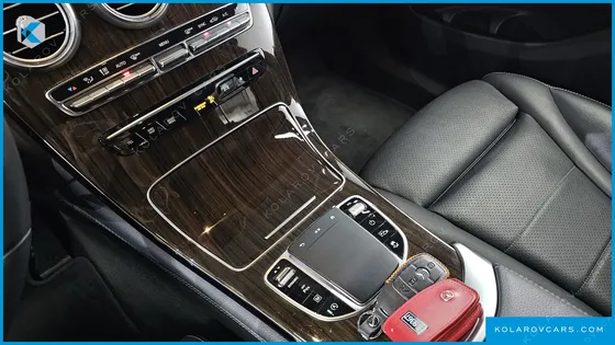 MERCEDES GLC-CLASS GLC300 4MATIC