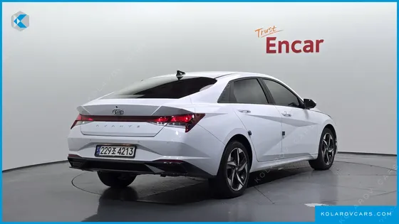 HYUNDAI ELANTRA (AVANTE) 1.6