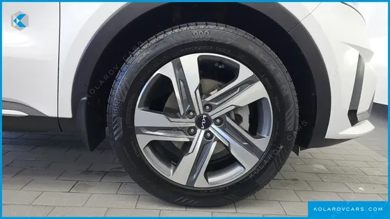 KIA SORENTO HEV 1.6 2WD