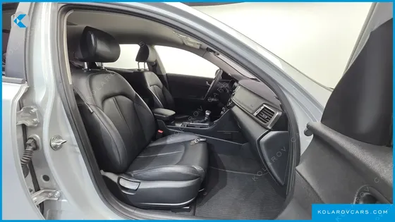 KIA K5 2.0 MX