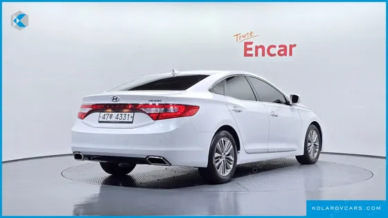 HYUNDAI GRANDEUR HG240 MODERN