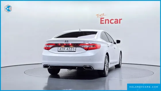 HYUNDAI GRANDEUR HG240 MODERN