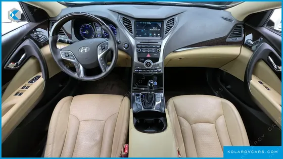 HYUNDAI GRANDEUR HG240 MODERN
