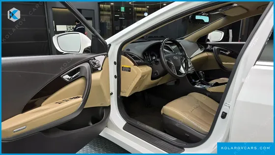 HYUNDAI GRANDEUR HG240 MODERN