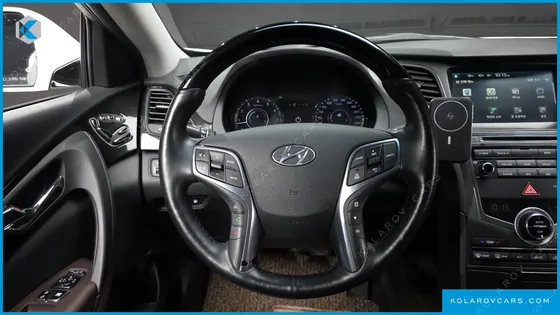 HYUNDAI GRANDEUR HG300 EXCLUSIVE