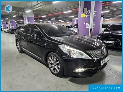HYUNDAI GRANDEUR HG240 MODERN
