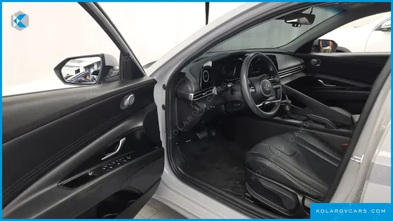 HYUNDAI ELANTRA (AVANTE) 1.6