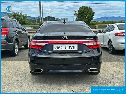 HYUNDAI GRANDEUR HG300 PREMIUM