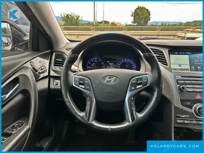 HYUNDAI GRANDEUR HG300 PREMIUM