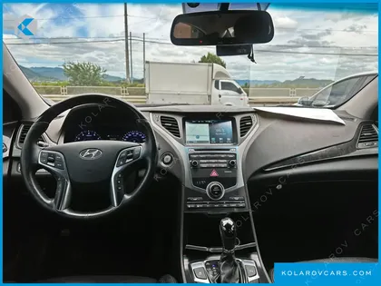 HYUNDAI GRANDEUR HG300 PREMIUM