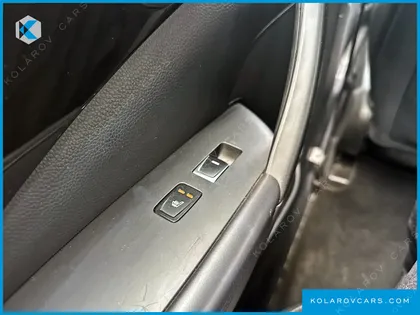 HYUNDAI GRANDEUR HG300 PREMIUM