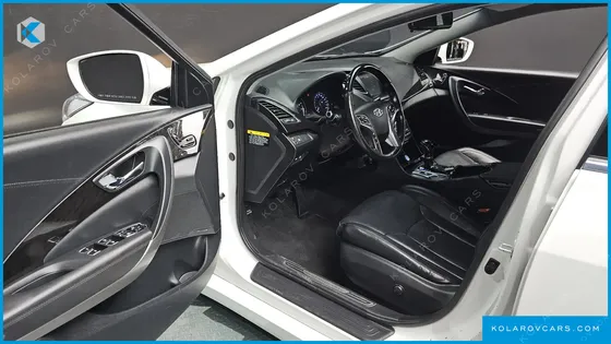 HYUNDAI GRANDEUR HG300 PREMIUM