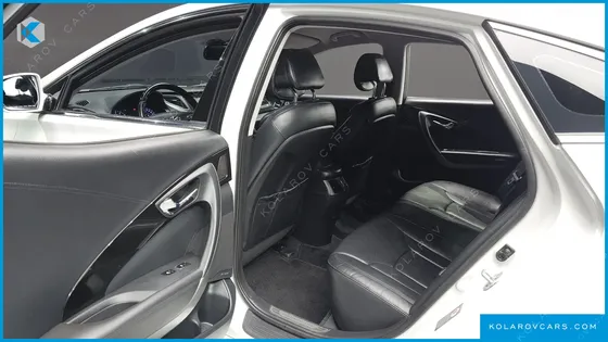 HYUNDAI GRANDEUR HG300 PREMIUM
