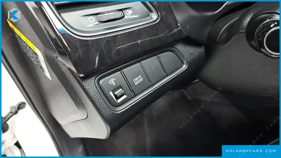 HYUNDAI GRANDEUR HG300 PREMIUM