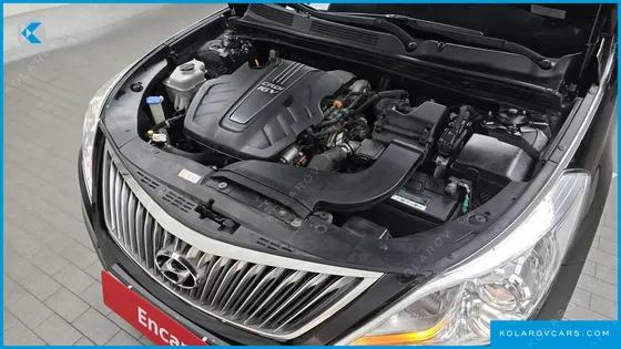 HYUNDAI GRANDEUR HG220 DIESEL MODERN