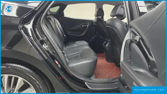 HYUNDAI GRANDEUR HG220 DIESEL MODERN