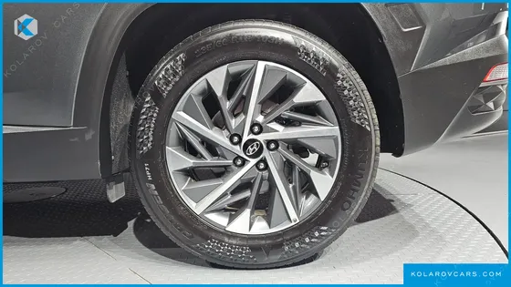HYUNDAI TUCSON GASOLINE 1.6 TURBO 2WD