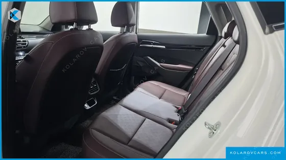 KIA SELTOS GASOLINE 1.6 TURBO 2WD