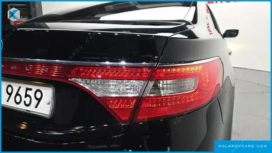 HYUNDAI GRANDEUR LPG HG300 HANDICAPPED ONLY